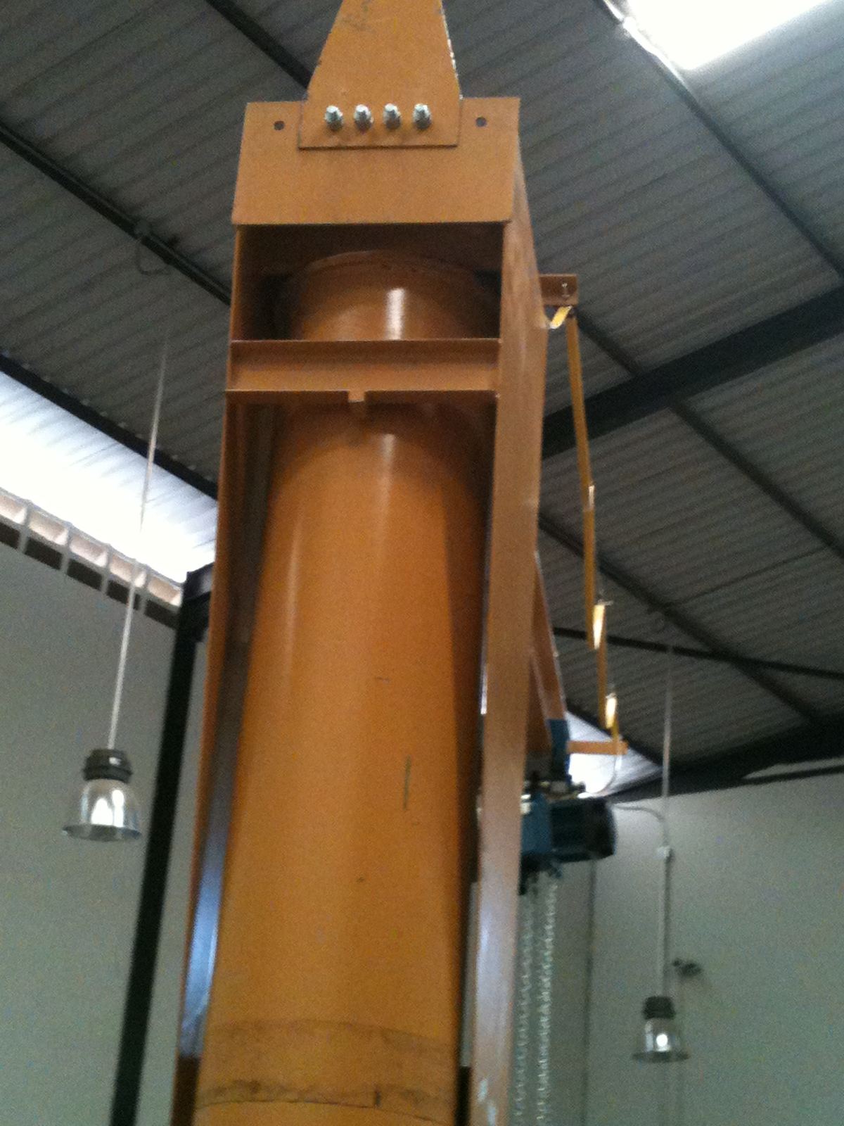 Pluma Pescante Giratoria DEMAG
